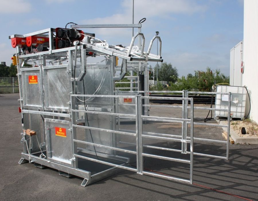 Staklės galvijams su kanopų priežiūra MARECHALLE PM 4600